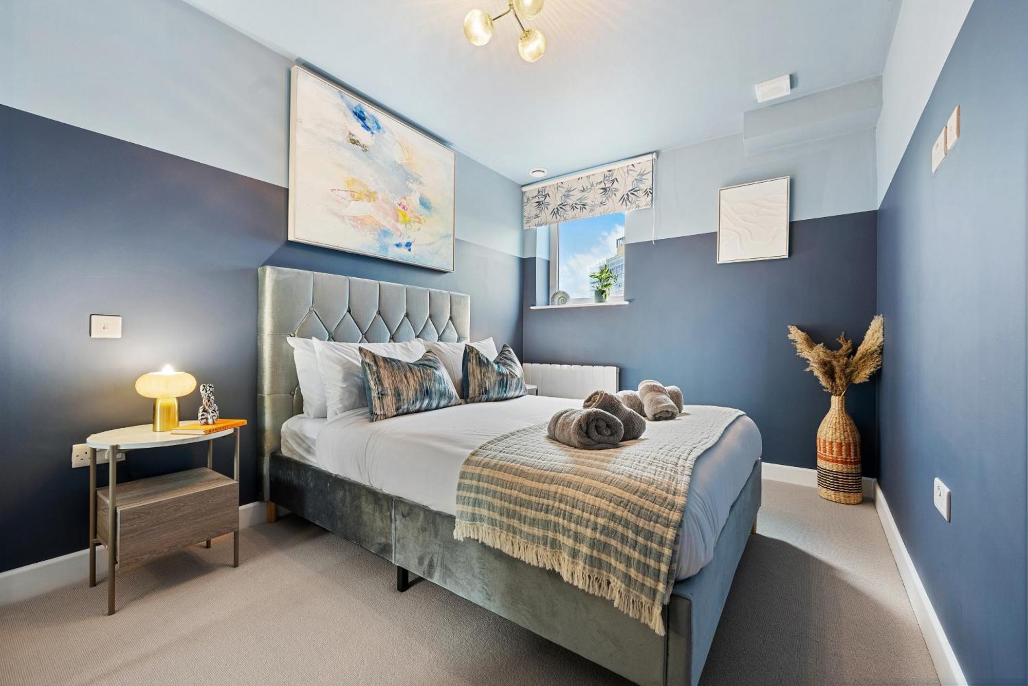 Apartment Luxury 1 Bedroom Stunning, Chic Apartment, Southampton! Stylish Abode Sleeps 4, Great Location! Summer Special Offer!! - By Blue Puffin